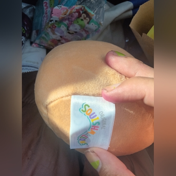 Squishmallows Erissa - Picture 4 of 7